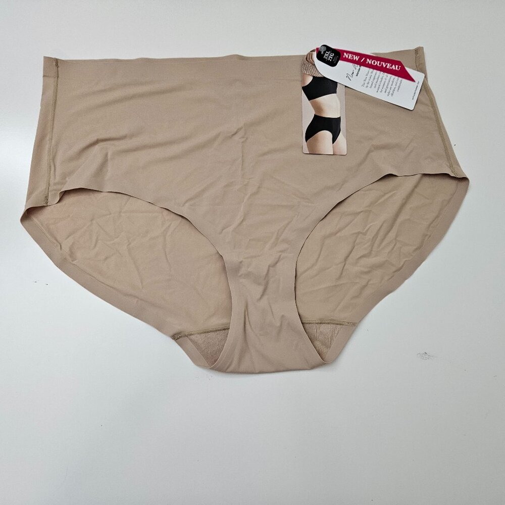 28. Wonderbra brief. NWT